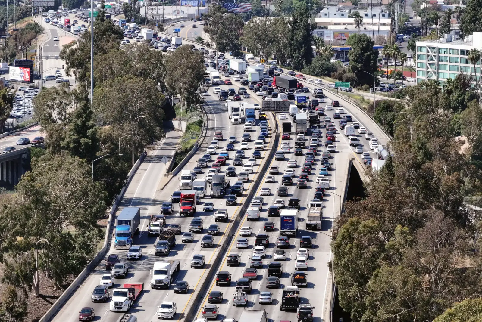 Memorial Day 2026: Park Crowds, Gas & Traffic